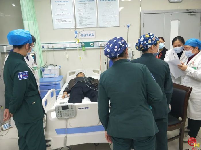 生死时速--溶栓取栓桥接治疗急性卒中