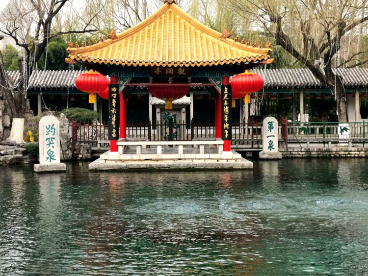 山东各大景区恢复开放迎来首批游客！注意做好防护切莫扎堆