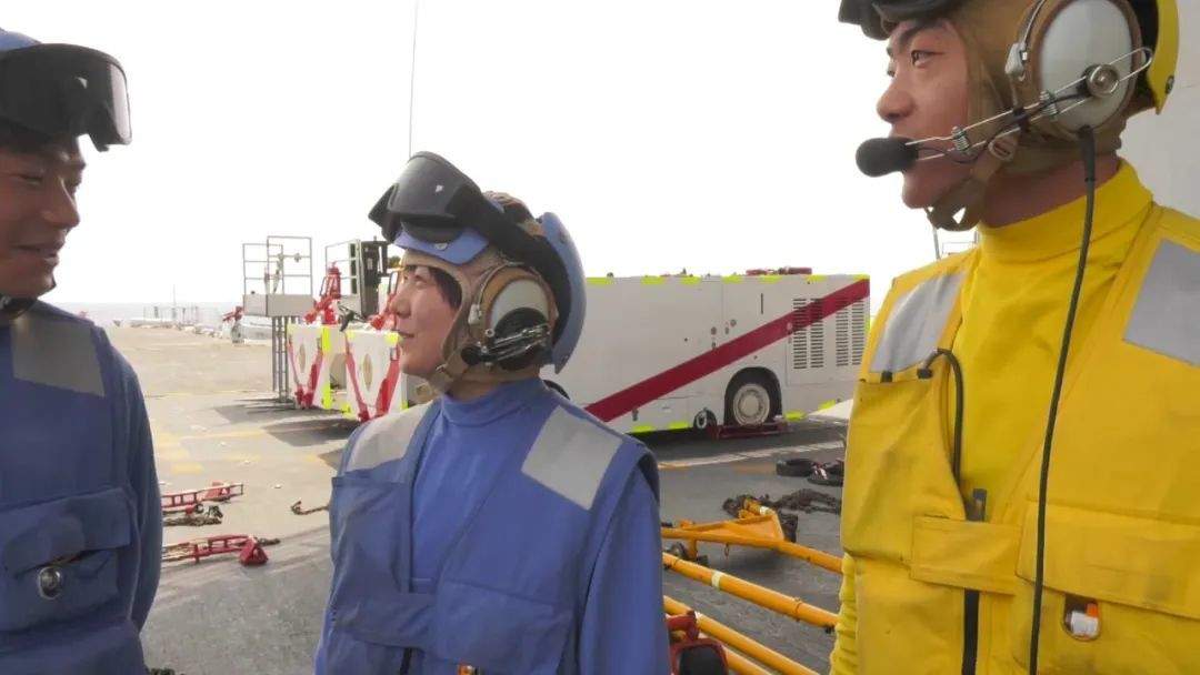 梦想集齐7色“战衣”！刘咪咪，加油！