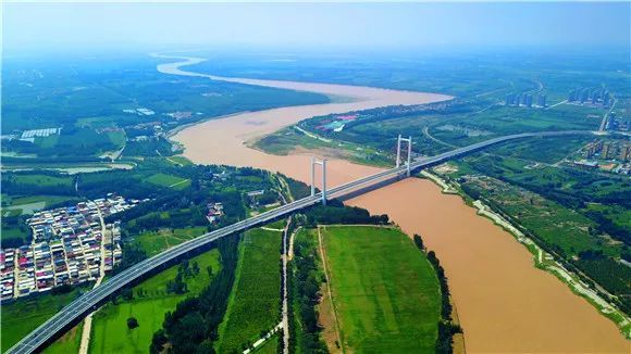 国家委以山东“北方支点”重任，济南被多次点题