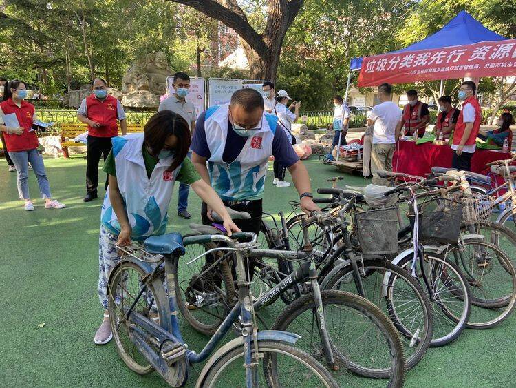 废旧物品绿色兑换倡导环保健康生活