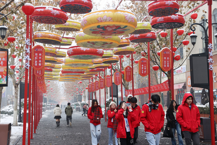 瑞雪兆丰年 泉城年味浓