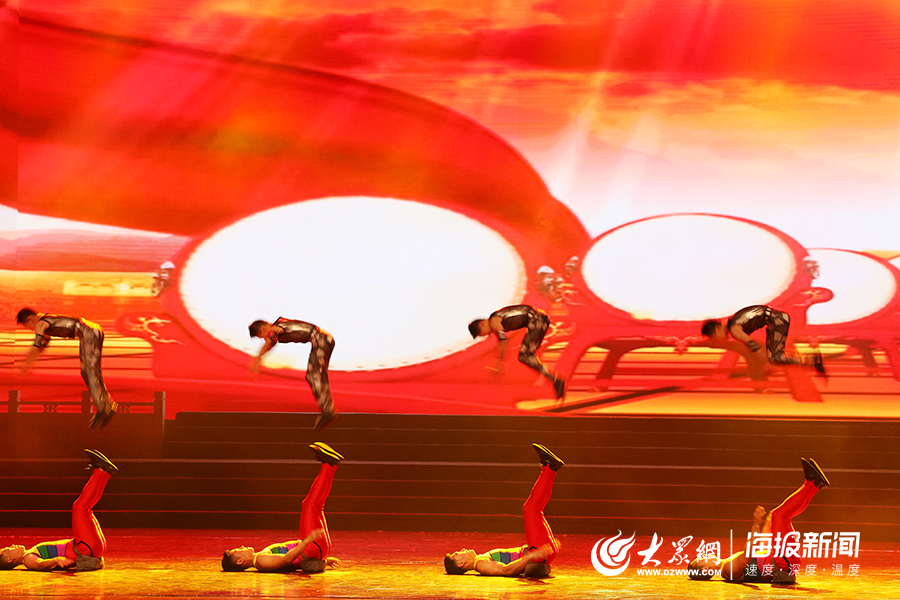 山东为国际友城代表团上演“视听盛宴”：杂技、舞蹈、交响乐、弹拨乐……