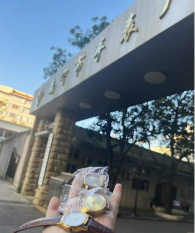 停产多年“桂花牌”手表受热捧 有人排队8小时购买 多款老国货为何近期频频走红?