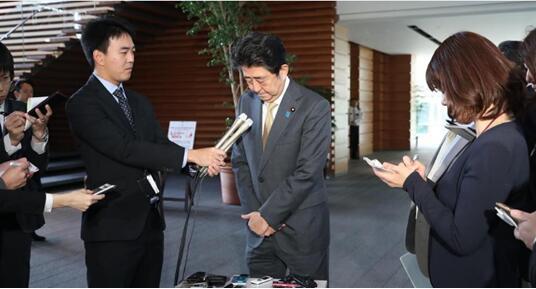 一周内两名内阁大臣接连辞职 安倍第二次道歉：都是我的责任