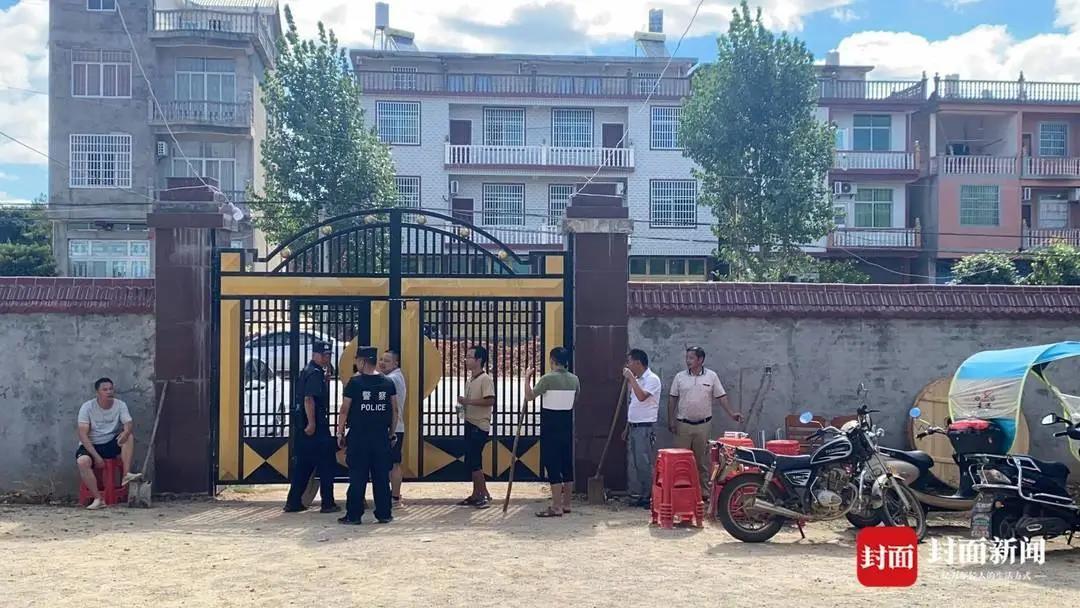 江西入室杀两人嫌犯又杀一人|【恶魔之脸】江西入室杀两人嫌犯又杀一人 死者据传是一名驻村干部