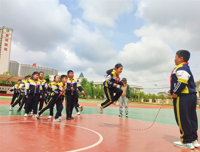 育新时代康健少年，让生命更精彩！“云端探校”走进济南市槐荫区康城小学