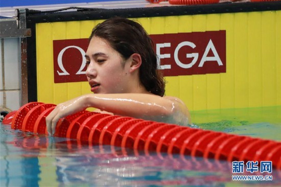 组图：军运会女子100米蝶泳 中国选手张雨霏夺冠