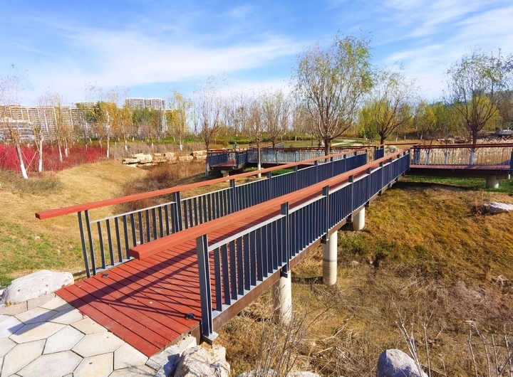 济南华山片区再添大型街心公园