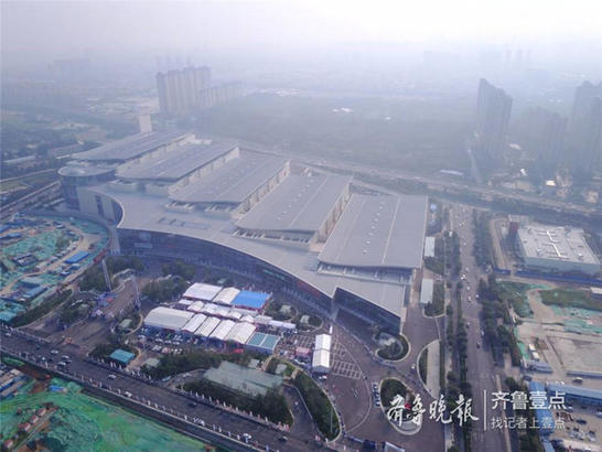 航拍山东国际会展中心，2019齐鲁国际车展隆重开幕