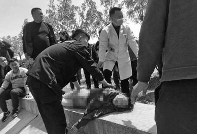 起底河南原阳4儿童被埋事件始末！儿童意外事故频发，家长需警惕再警惕