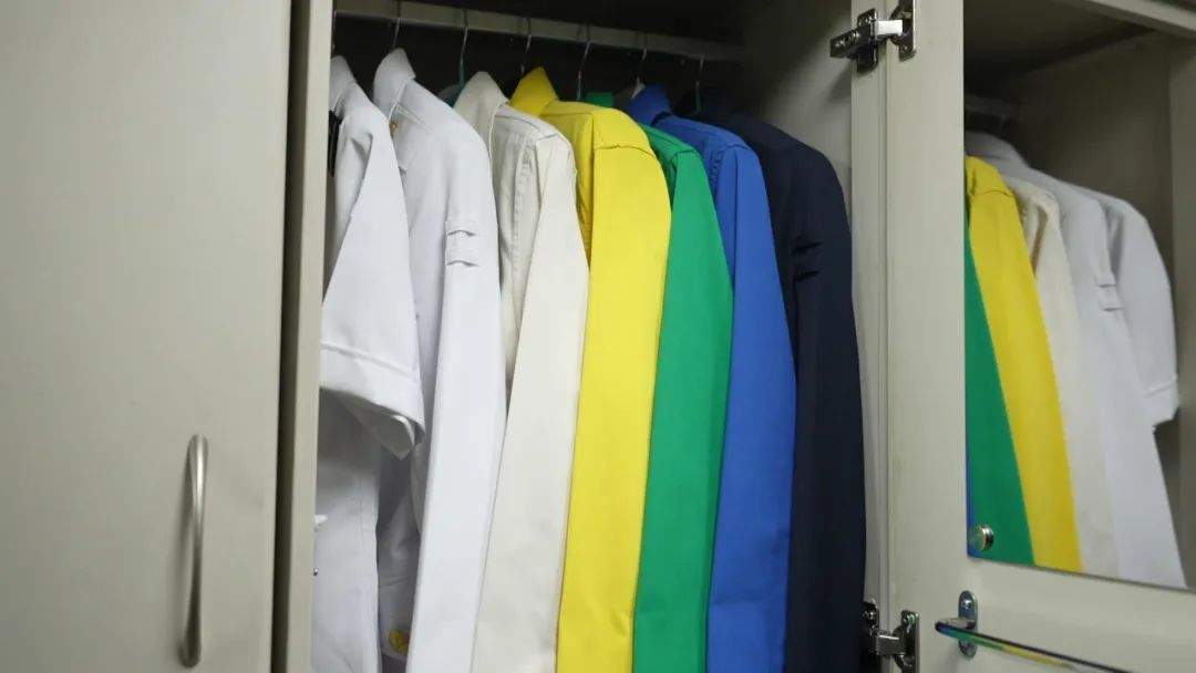 梦想集齐7色“战衣”！刘咪咪，加油！