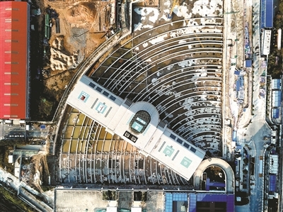 “最牛搬家” 厦门一汽车站为高铁让道平移288米