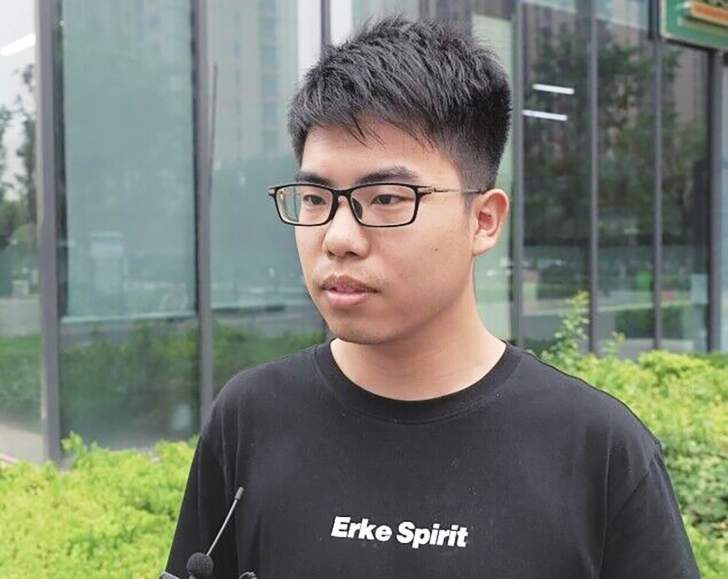 “不怕同桌是学霸 就怕学霸过暑假” 谁在贩卖暑期焦虑