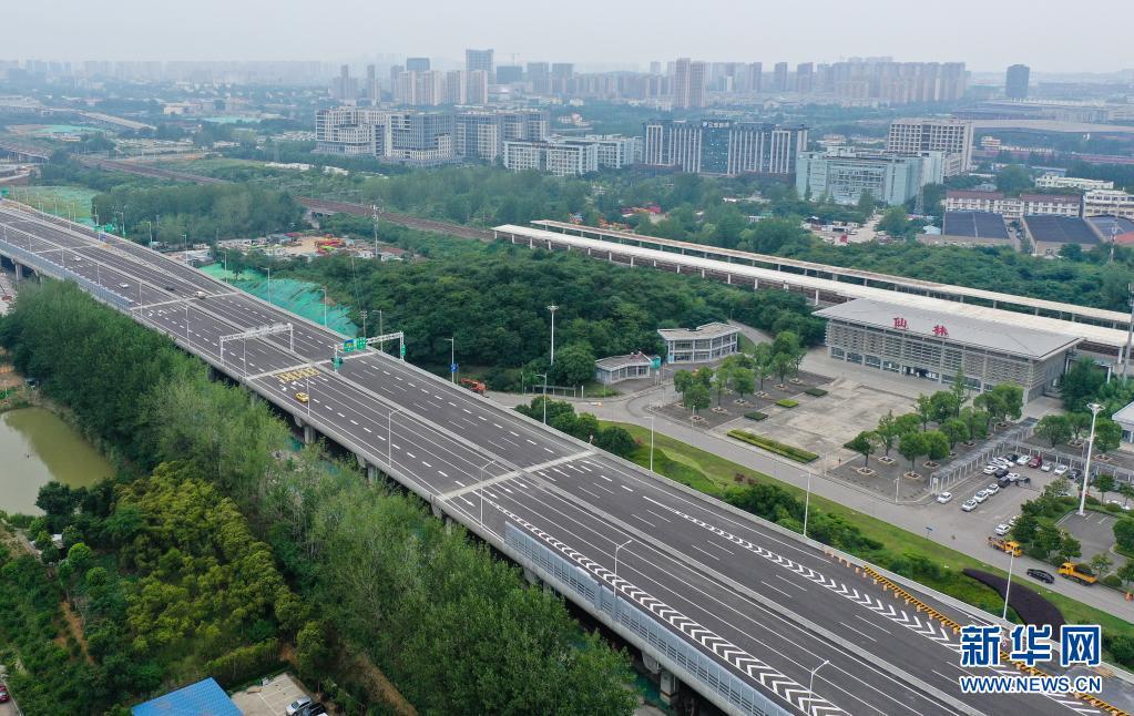 江苏首座装配式公路桥正式通车