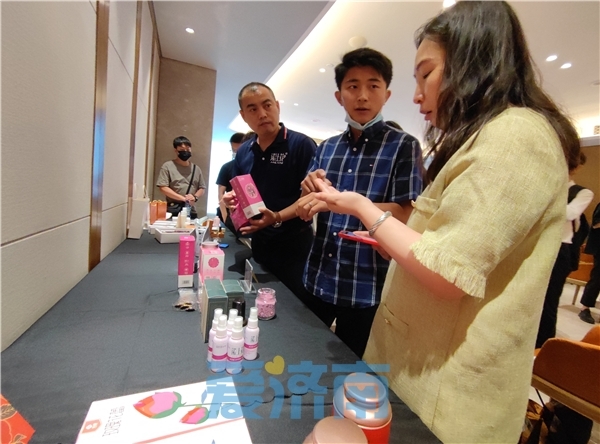 平阴玫瑰电商直播季选品会走进杭州