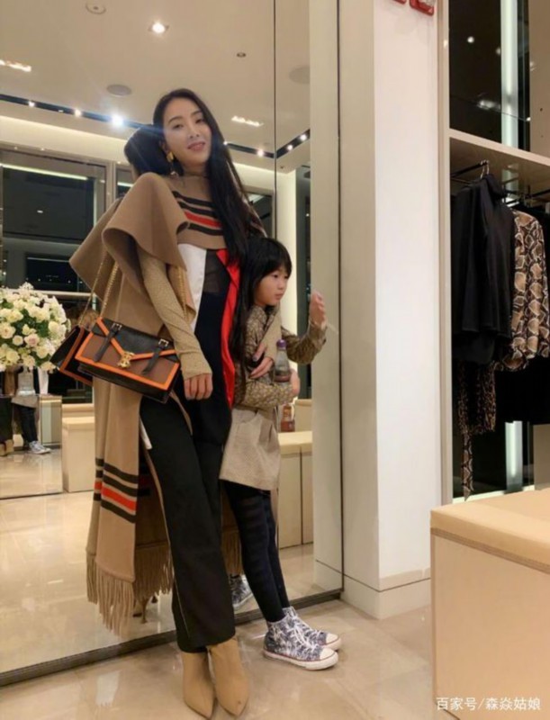 曹格女儿10岁了|【吃瓜围观】曹格女儿10岁了 有种“逆袭”叫曹格女儿