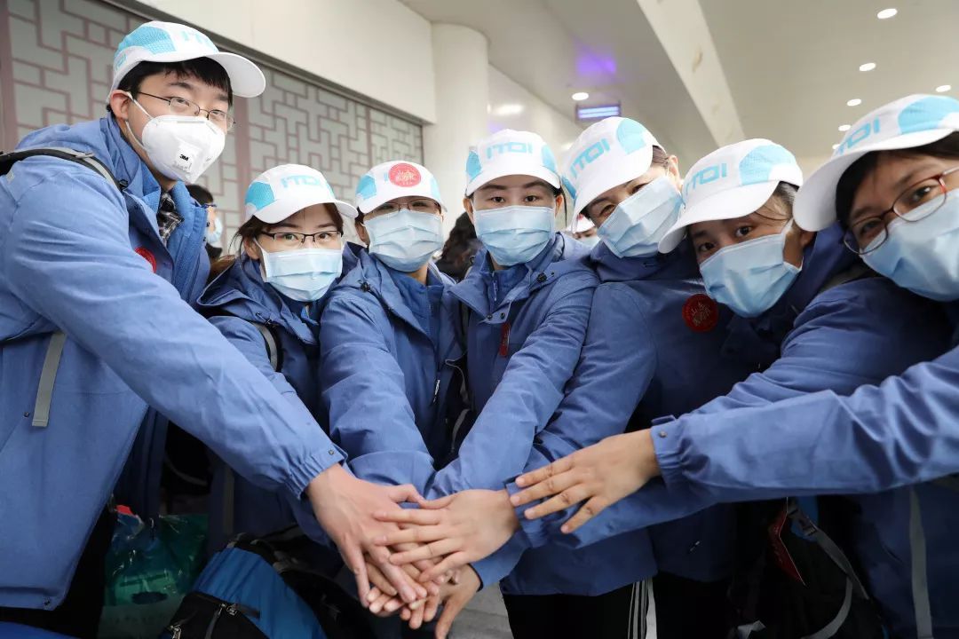 这些“天团”会师武汉！网友：王炸组合来了，必能战胜疫情！