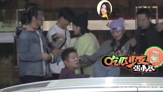 妹妹|被黑衣大哥背上车！杨超越醉酒后撒泼大喊“爸爸妈妈”