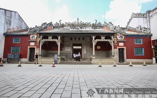 网媒记者参观粤东会馆 感受红色文化魅力