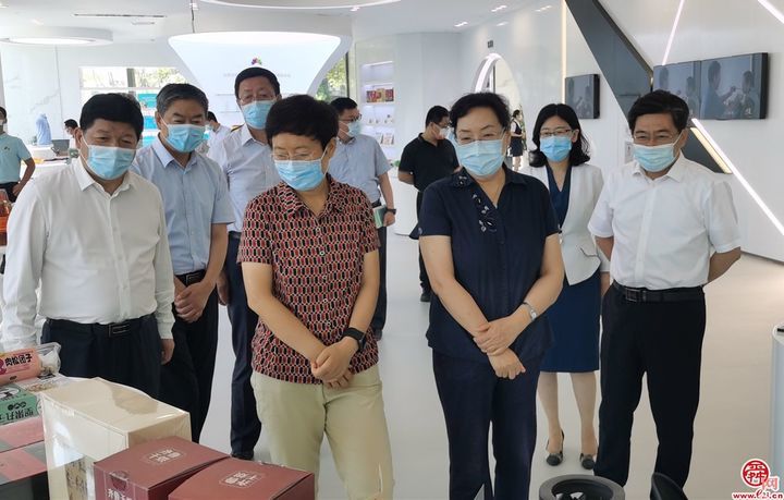 内蒙古自治区人大常委会来济调研