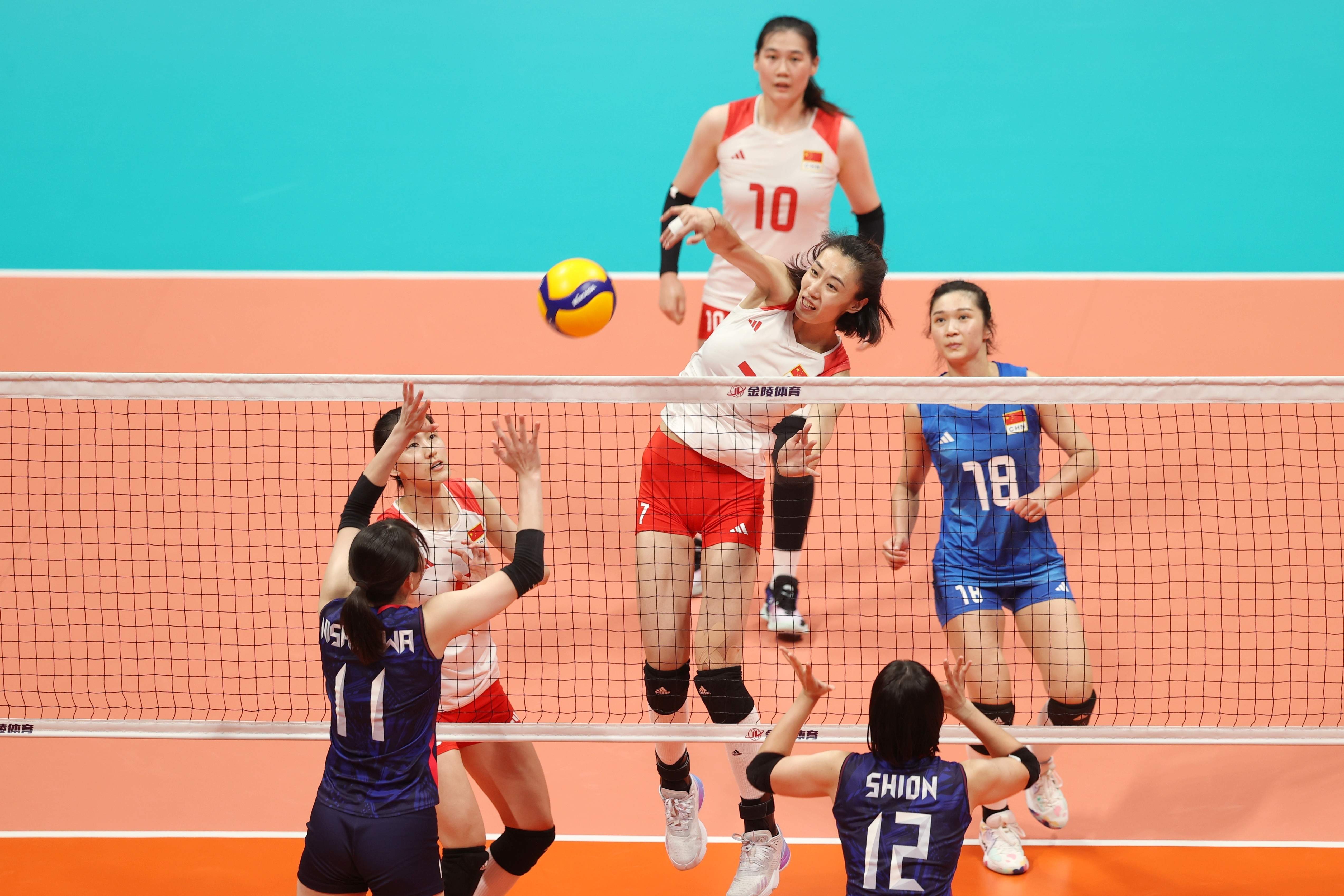 济南第9金！济南姑娘王梦洁随中国女排击败日本队夺得亚运会冠军