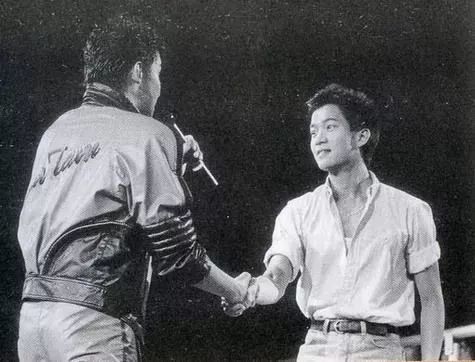 1981꣬Źٺел