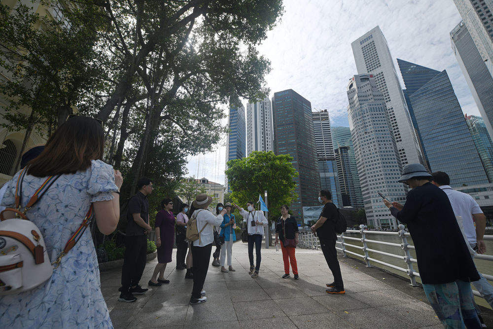 中国重启出境团队游 新加坡迎来首批中国旅游团