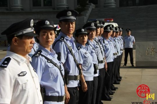 致敬济南中院司法警察支队举行仪式庆祝首个中国人民警察节