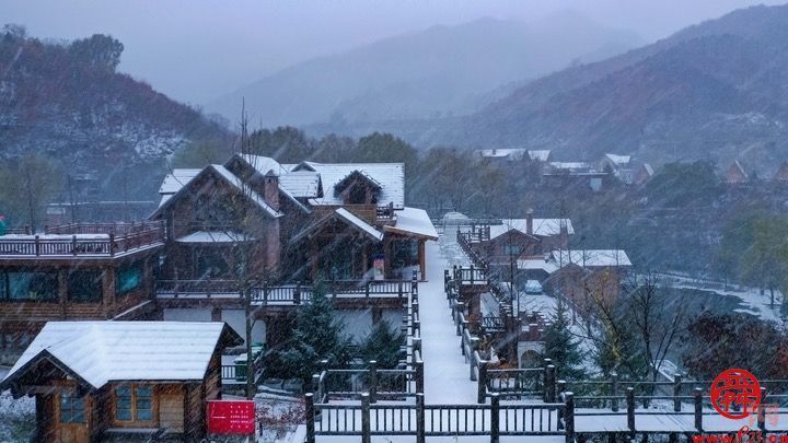 雪落冬藏！九如山迎来鹅毛大雪，银装素裹美如画