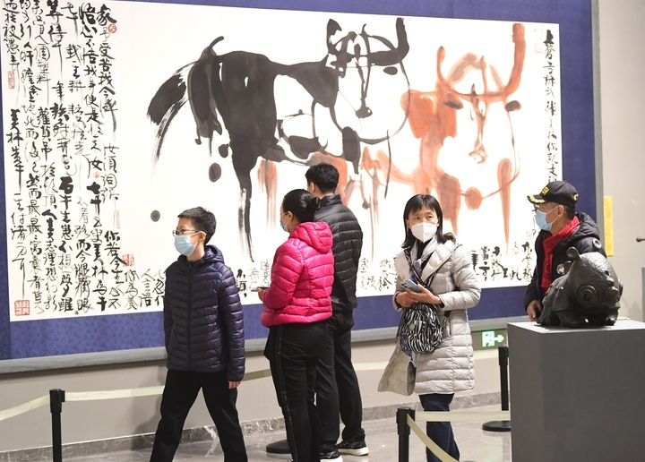 “韩美林艺术展”即将落幕，周末又迎观展高峰