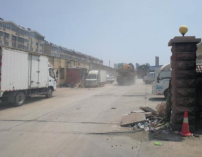 【啄木鸟在行动】槐荫区二环西路与西沙路交叉口向南500米附近扬尘明显