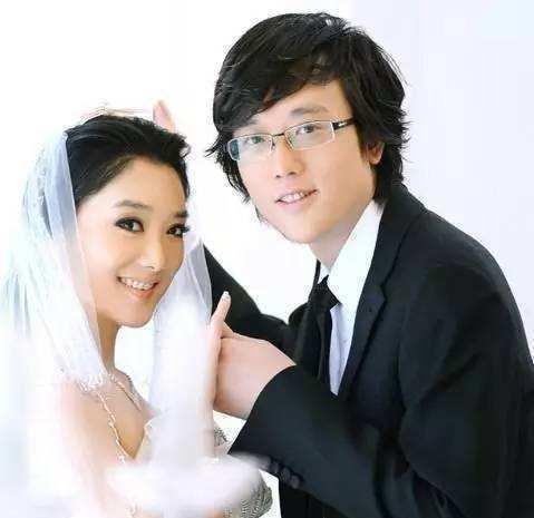 我跟|玲花发文称“我跟大家一样在线吃瓜” 点赞徐明朝的骚操作引浮想联翩