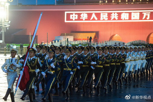 奔跑吧，我的国！