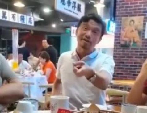 祸从口出！前国脚谢晖因酒后失言被停职，他到底说了什么？