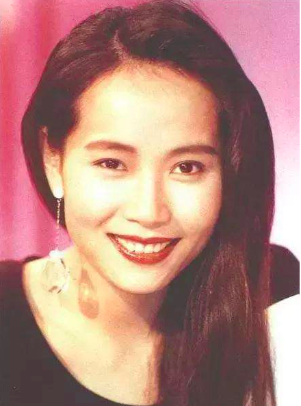 叶童出演许仙母亲什么梗？还有这种操作？