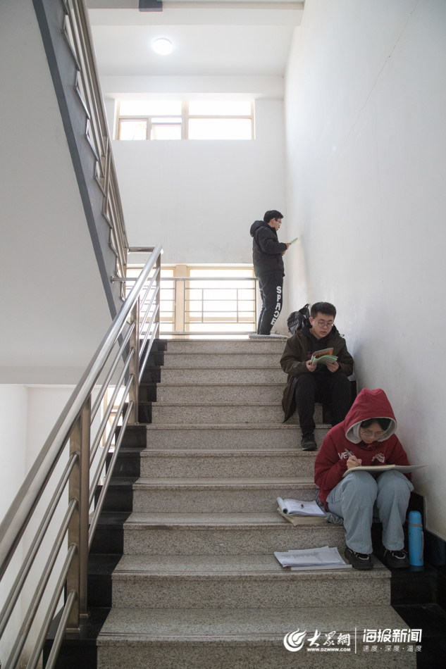 研究生考试明天开考！山东考生依然在奋斗