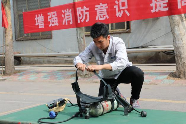 实景演练 实地整改 深入基层——济南市“安全生产月”走向深入