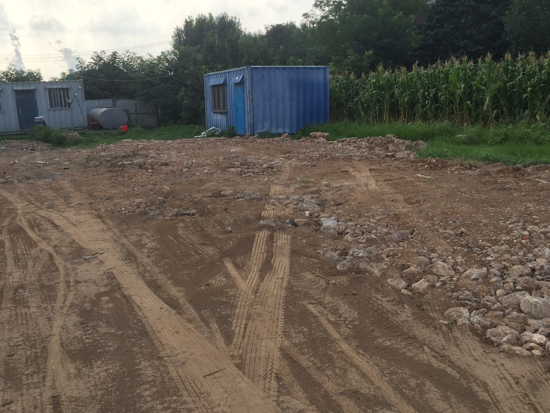 【啄木鸟在行动】历城区张马屯街与张马大街交汇处东南角有渣土裸露