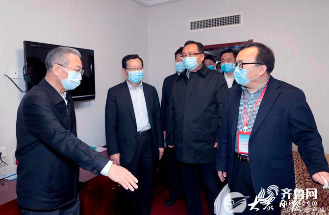 英雄归来｜迎接山东白衣天使回家，这些英雄“礼遇”你们值得