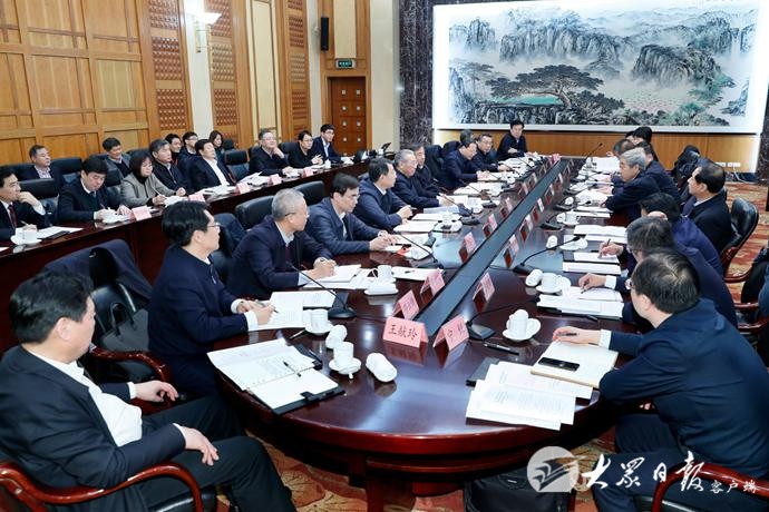 部省共建国家职业教育创新发展高地领导小组召开第一次会议