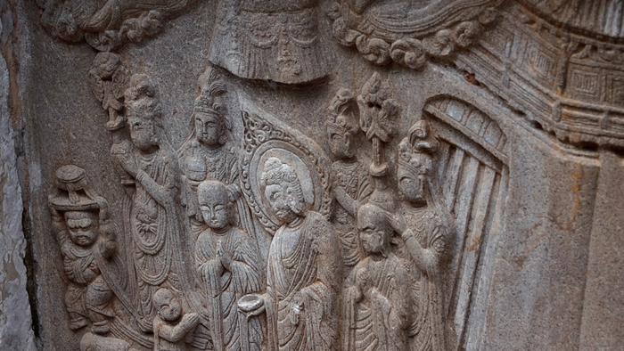 游泰山不至灵岩不成游也！是时候和古刹来一次美丽的邂逅