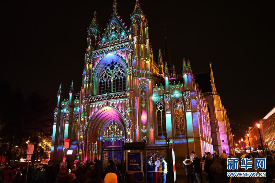 炫彩灯光节“点亮”布鲁塞尔