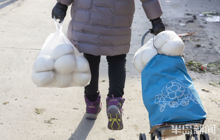 大锅不停烧，王哥庄大馒头蒸出浓浓年味儿！