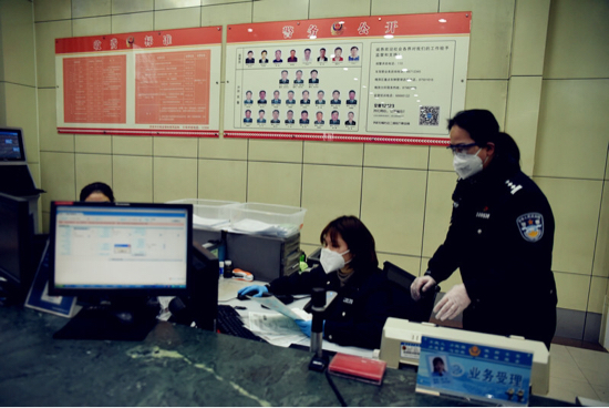 20张临时牌照背后 西市场街道：做好政企衔接的“润滑剂”，加足马力助推企业复工复产