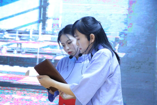 济南税务青年以舞台剧纪念五四运动100年