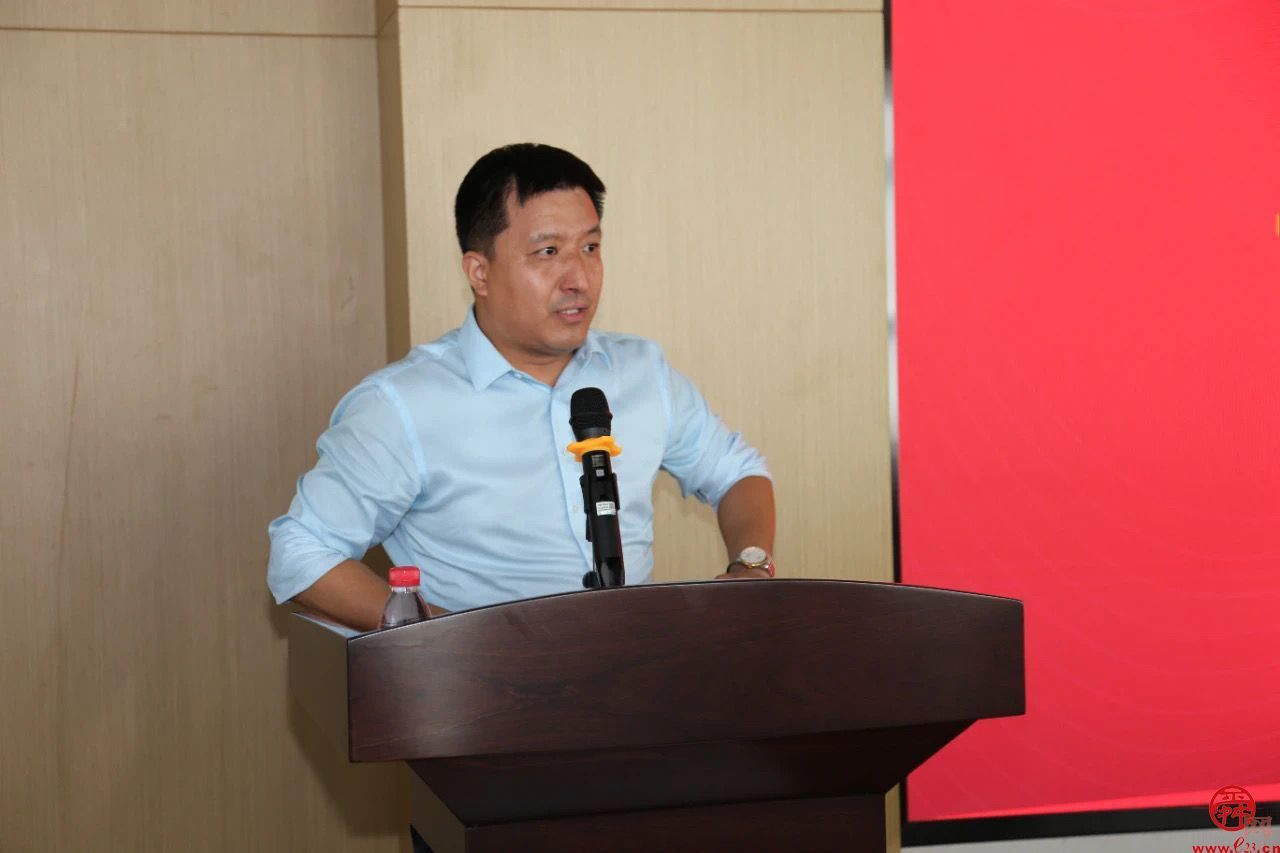 济南国际医学中心举办“海右人才”政策宣讲会