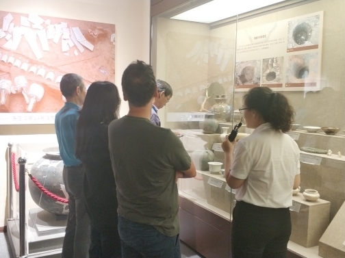 国际泉水文化景观城市联盟专家探秘济南泉文化