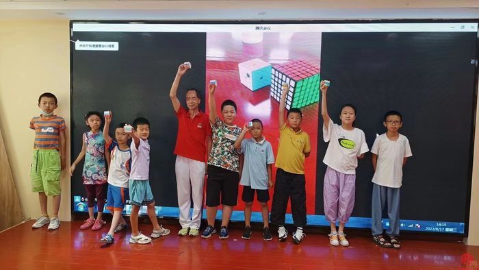 李娜：用心用情为群众幸福“加码”