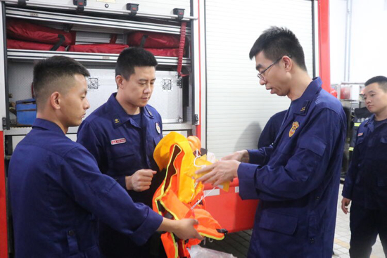 槐荫大队迅速落实支队“8.10”会议精神全力做好“利奇马”台风应急救援工作